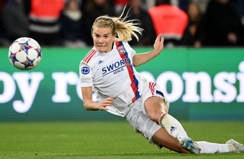 Ada Hegerberg không chỉ là ngôi sao sân cỏ mà còn là biểu tượng đấu tranh cho sự bình đẳng