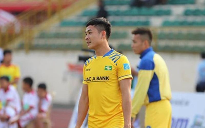 Anh trở thành trụ cột tại V League