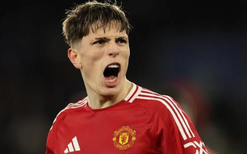 Garnacho luôn là mối đe doạ thường trực của hàng thủ đối phương