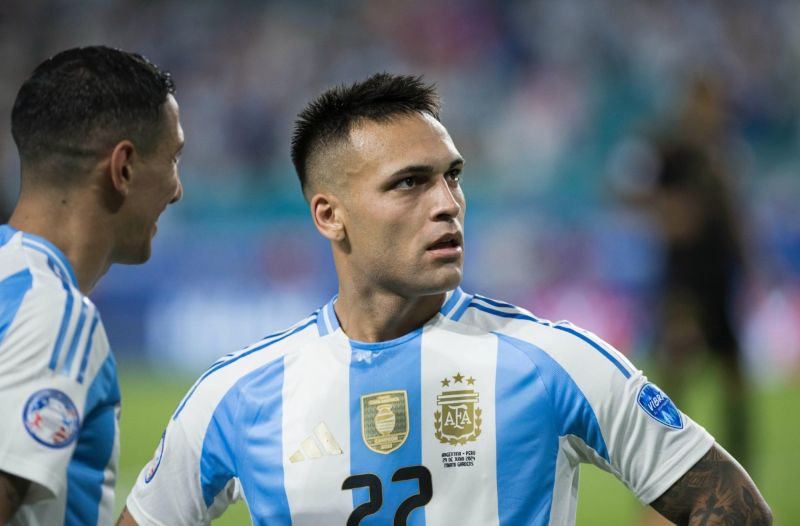 Trong màu áo đội tuyển Argentina, Lautaro là niềm hy vọng vàng trên hàng công