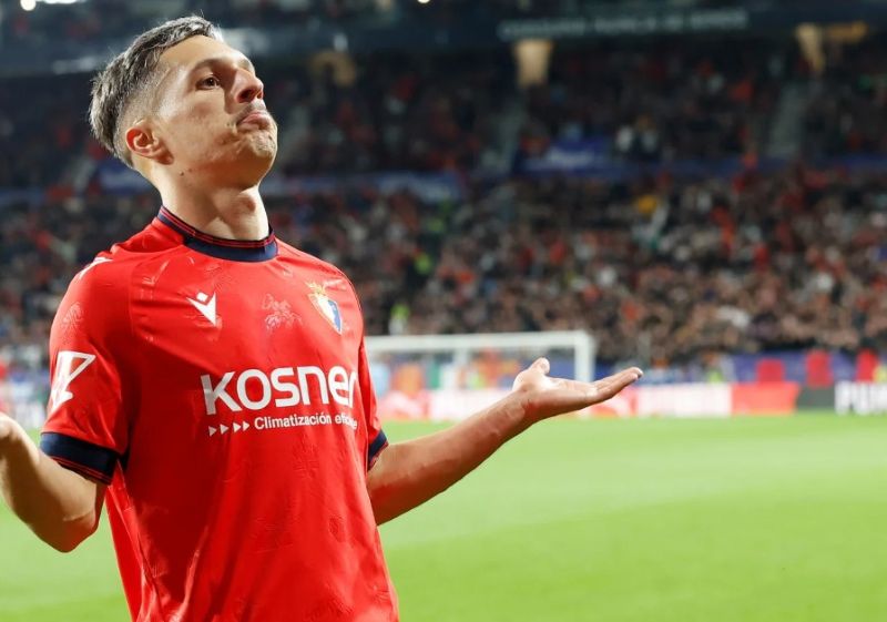 Anh ghi dấu ấn với lối chơi tốc độ, kỹ thuật và tinh thần không bao giờ bỏ cuộc