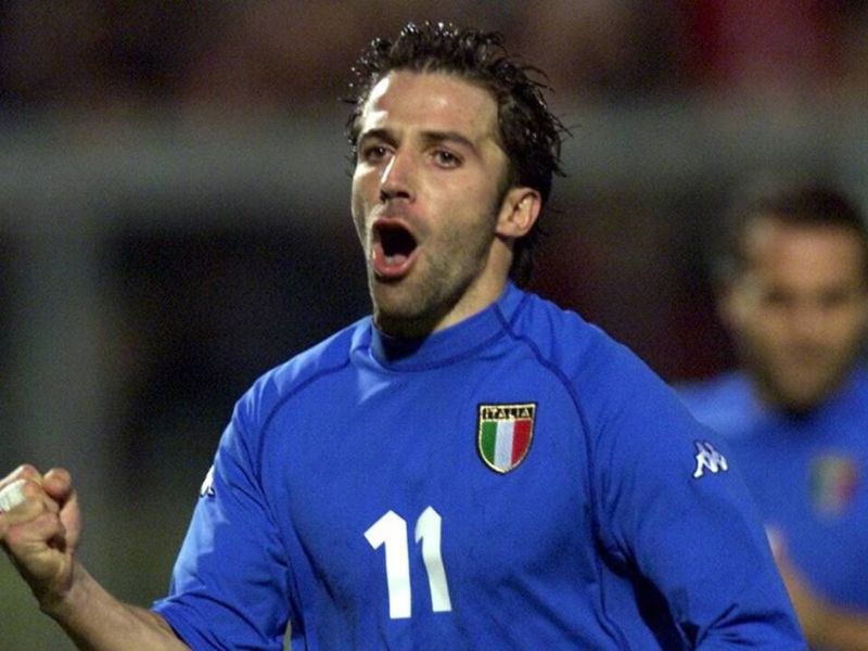 Alessandro Del Piero cùng Italia nâng cúp vàng Word Cup
