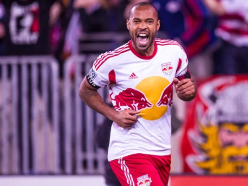 Henry cùng Pháp vô địch World Cup và Euro 